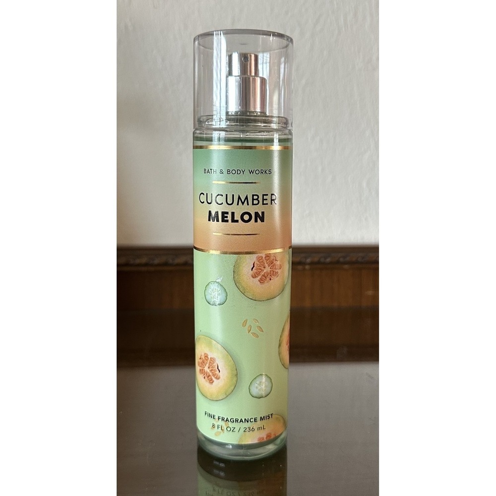 BATH AND BODY WORKS CUCUMBER MELON FINE FRAGRANCE MIST SPRAY 8 OZ - Picture 1 of 3